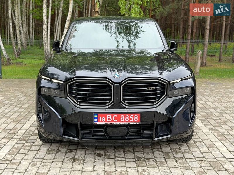 BMW XM 2023