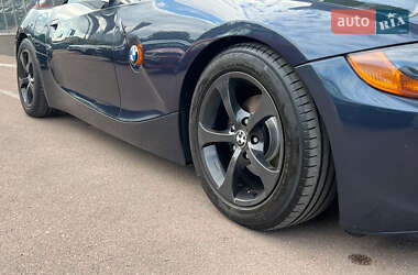 Родстер BMW Z4 2004 в 