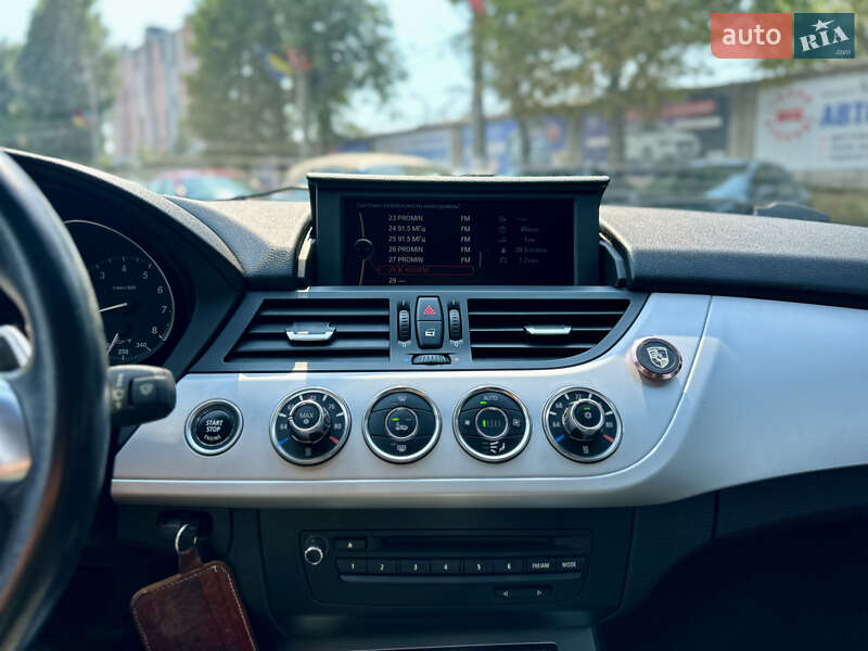 Родстер BMW Z4 2012 в Киеве фото 12 Родстер BMW Z4 2012 в Киеве