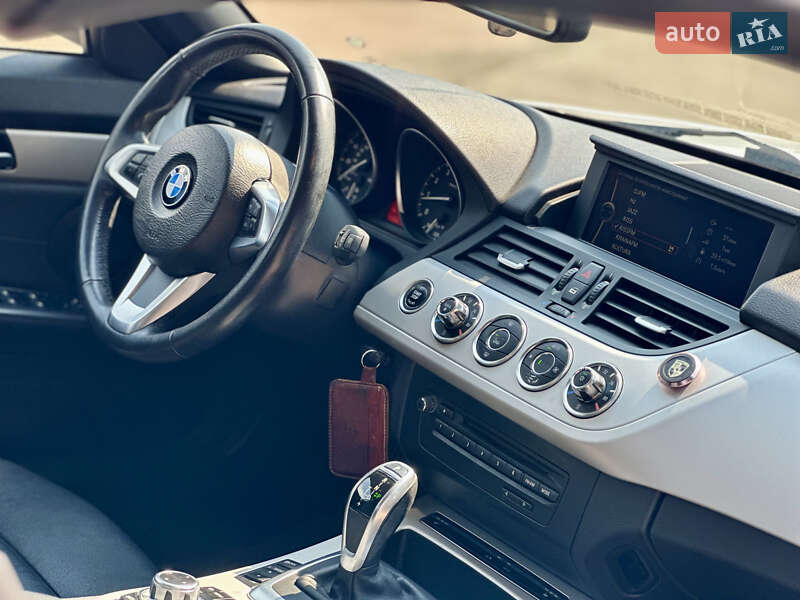 Родстер BMW Z4 2012 в Киеве фото 15 Родстер BMW Z4 2012 в Киеве