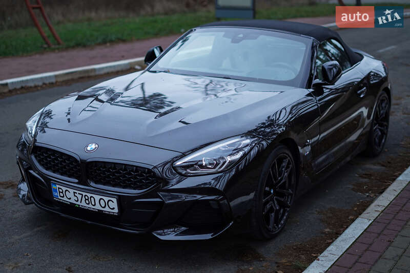 Родстер BMW Z4 2019 в Киеве фото 10 Родстер BMW Z4 2019 в Киеве