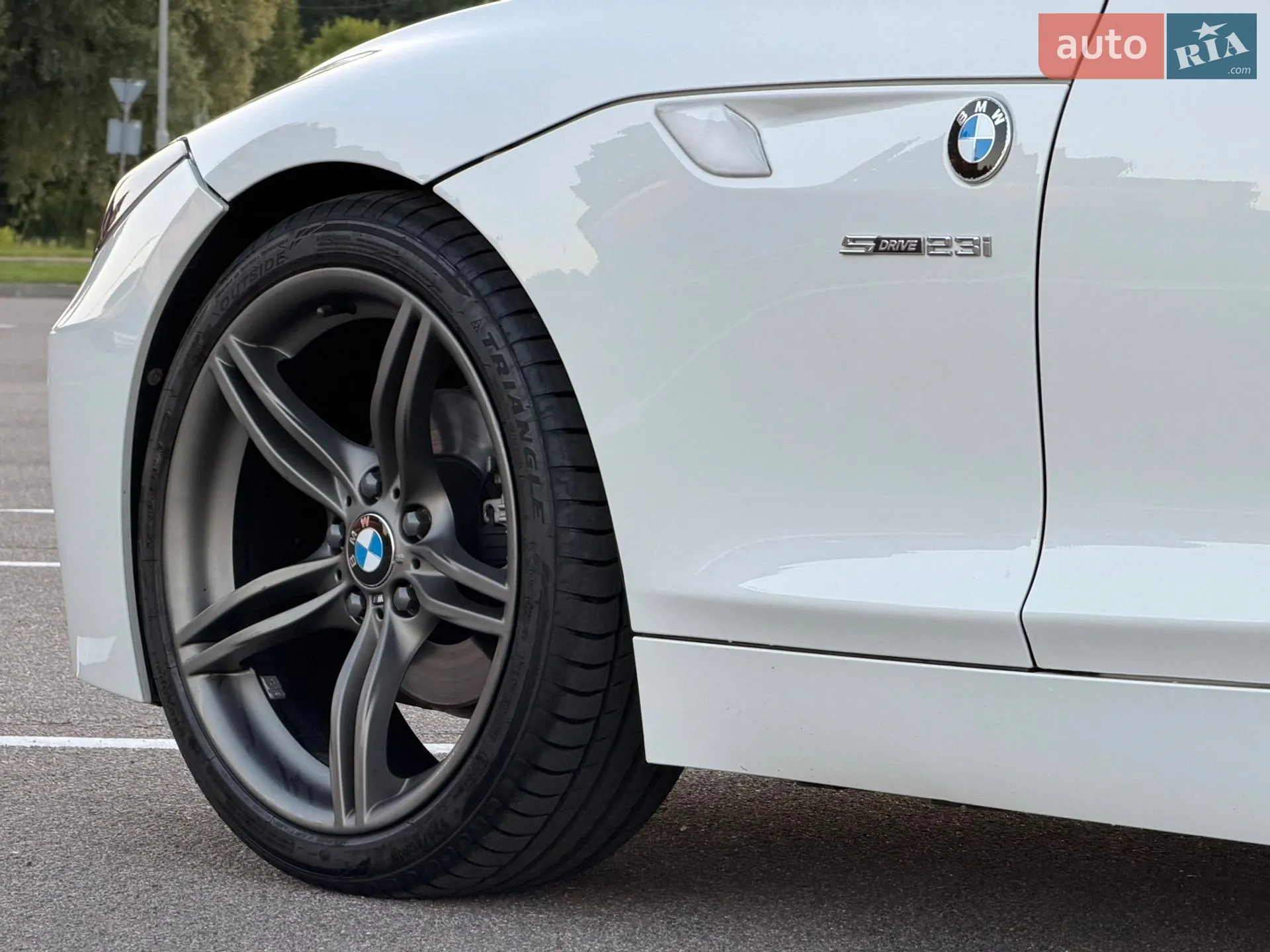 2011 BMW Z4 - мініатюра 15