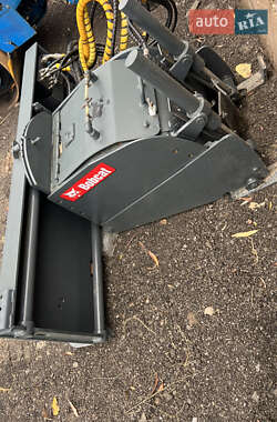 Фреза дорожная Bobcat 18 Hyd 2010 в Киеве