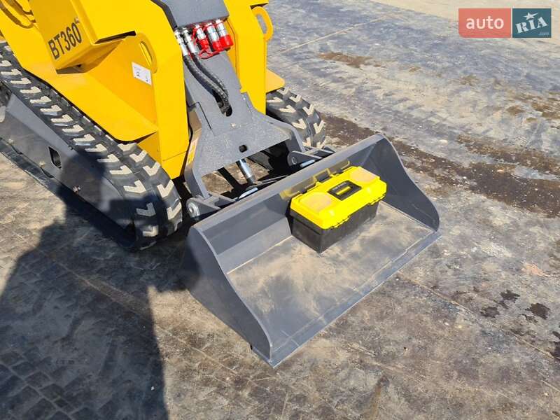 Минипогрузчик Bobcat 325 2025 в Черновцах