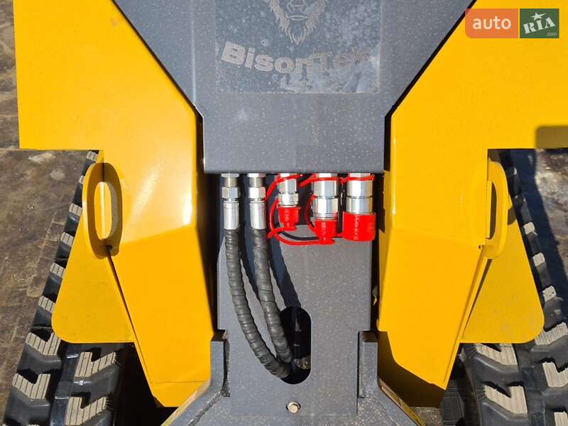 Минипогрузчик Bobcat 325 2025 в Черновцах