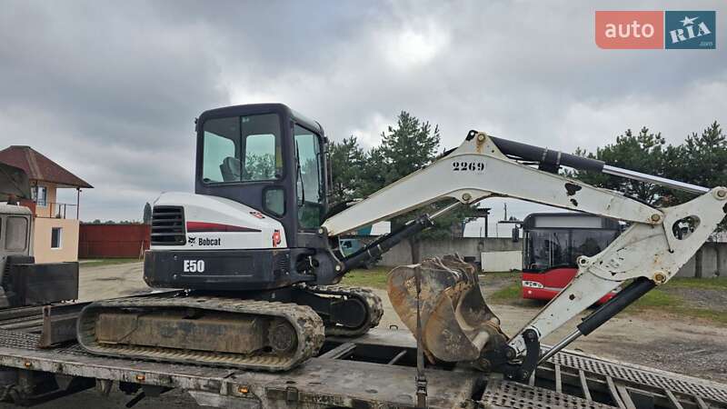 Bobcat Е50 2017