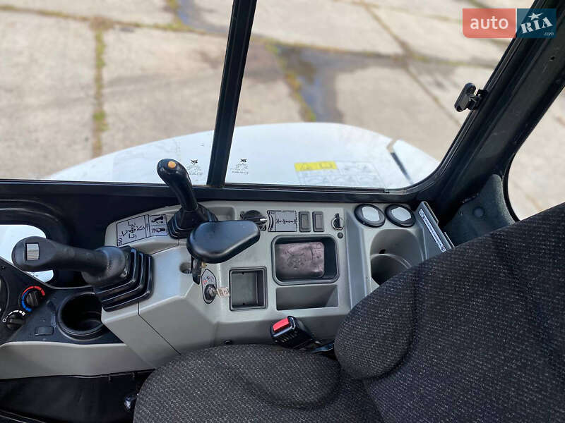 Миниэкскаватор Bobcat E 2015 в Дубно фото 51 Миниэкскаватор Bobcat E 2015 в Дубно