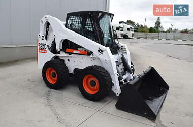 Минипогрузчик Bobcat S250 2008 в Ровно