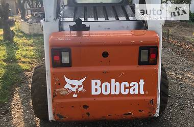 Миниэкскаватор Bobcat S300 2004 в Черновцах