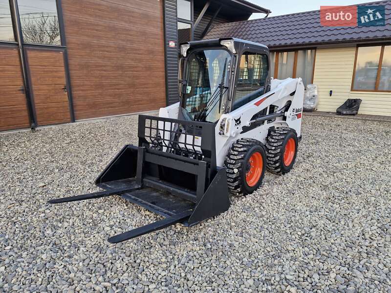 Міні-вантажник Bobcat S550 2017 в Чернівцях фото 5 Міні-вантажник Bobcat S550 2017 в Чернівцях