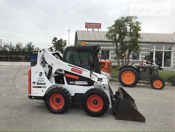 Минипогрузчик Bobcat S570 2015 в Луцке