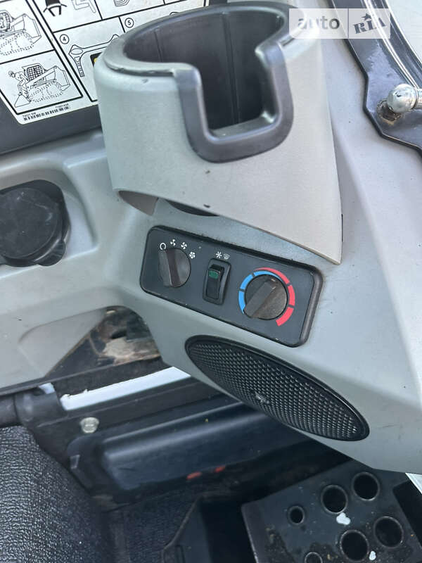 Міні-вантажник Bobcat S630 2014 в Луцьку фото 7 Міні-вантажник Bobcat S630 2014 в Луцьку