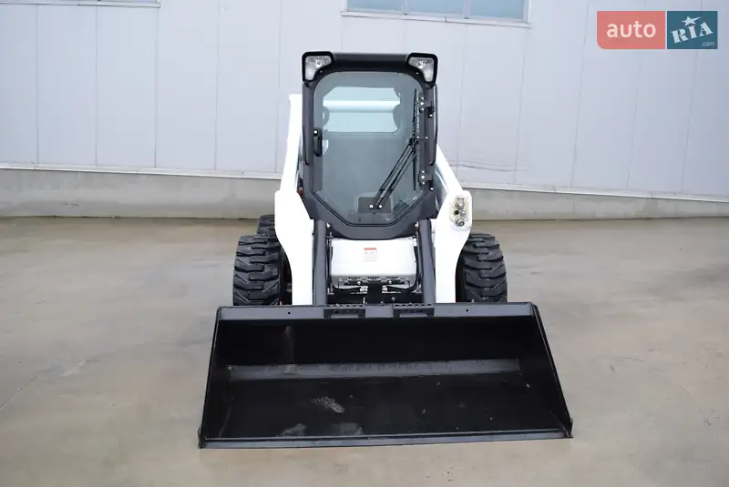 Минипогрузчик Bobcat S650 2013 в 