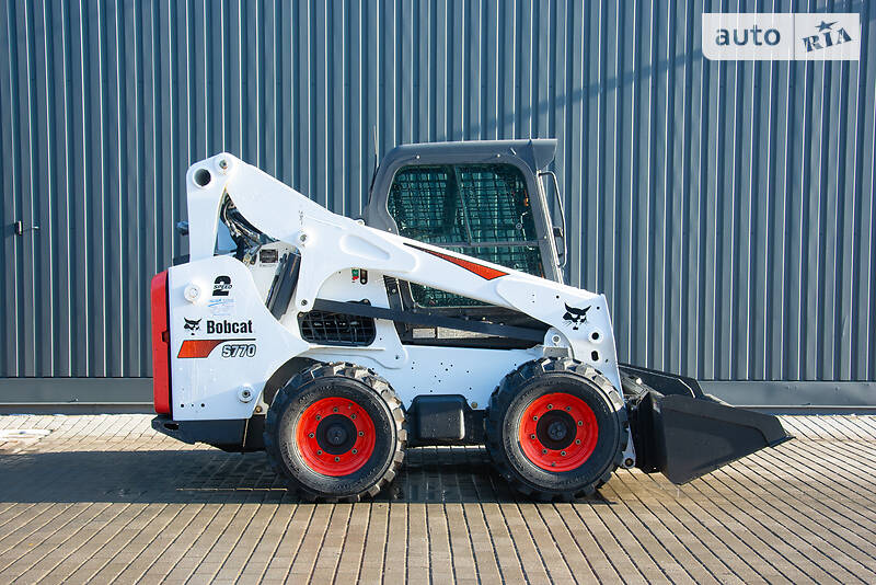 Минипогрузчик Bobcat S770 2017 в 