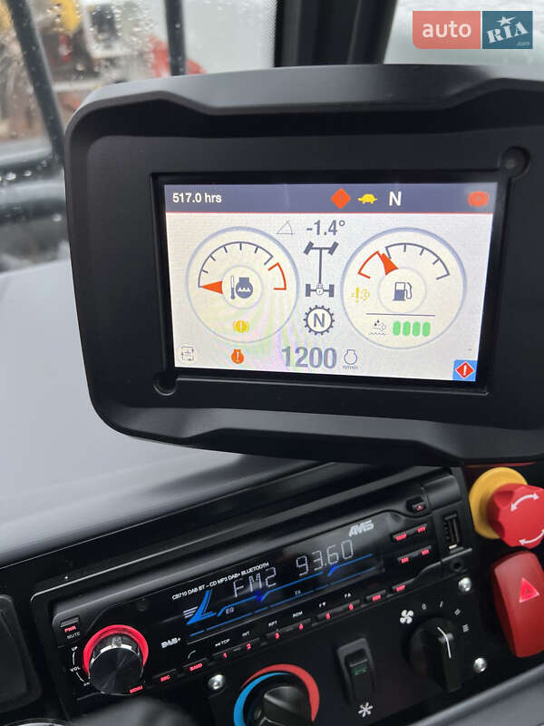 Телескопический погрузчик Bobcat T40.180 2024 в Кропивницком фото 3 Телескопический погрузчик Bobcat T40.180 2024 в Кропивницком