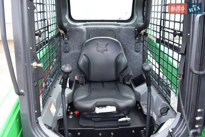 Міні-вантажник Bobcat T590 2016 в Рівному