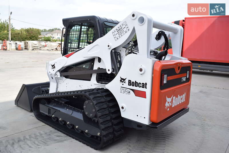 Минипогрузчик Bobcat T740 2016 в Ровно