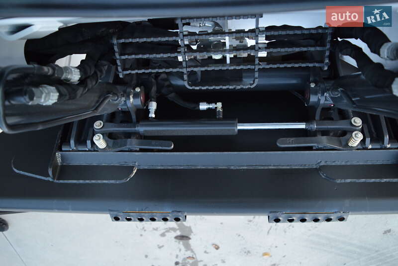 Міні-вантажник Bobcat T870 2011 в Рівному фото 17 Міні-вантажник Bobcat T870 2011 в Рівному