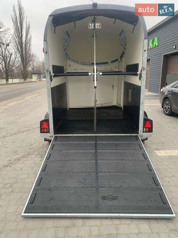 Для перевезення тварин - прицеп Bockmann DK 2019 в Києві