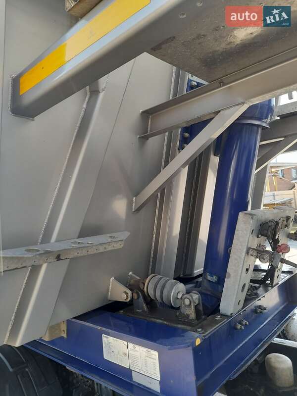 Самосвал полуприцеп Bodex KIS 3B 2019 в Лубнах