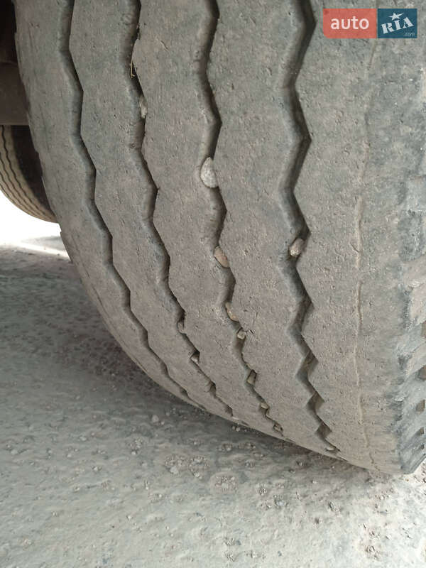 Самоскид напівпричіп Bodex KIS 3B 2015 в Павлограді