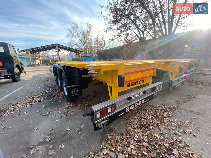 Контейнеровоз напівпричіп Bodex KIS 3B 2021 в Києві