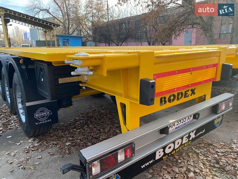 Контейнеровоз напівпричіп Bodex KIS 3B 2021 в Києві