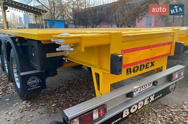 Контейнеровоз напівпричіп Bodex KIS 3B 2021 в 