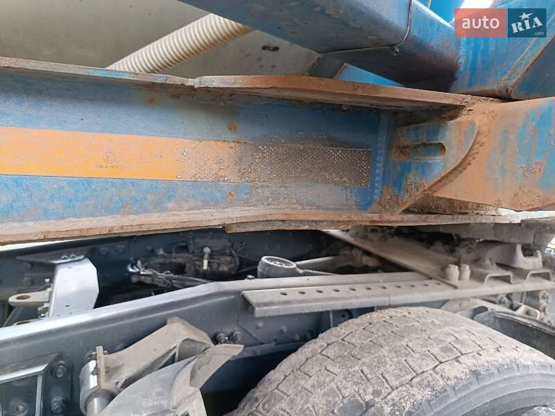 Платформа полуприцеп Bodex KIS 3B 2013 в Черкассах фото 3 Платформа полуприцеп Bodex KIS 3B 2013 в Черкассах