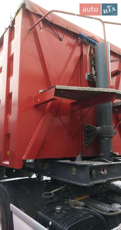 Зерновоз - полуприцеп Bodex KIS 3W-A 2008 в Александрие