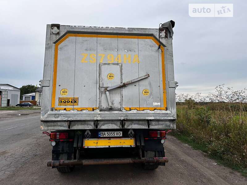 Самоскид напівпричіп Bodex KIS 3W-A 2011 в Гайвороні