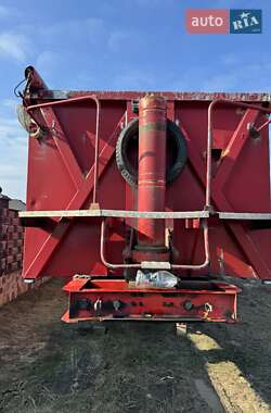 Самосвал полуприцеп Bodex KIS 3W-A 2006 в 
