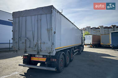Зерновоз - полуприцеп Bodex KIS 3W-A 2012 в 