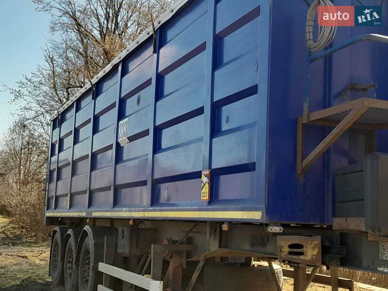 Зерновоз - полуприцеп Bodex KIS 3W-A 2006 в Запорожье