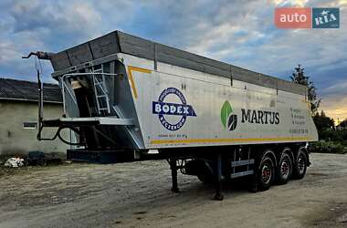 Самосвал полуприцеп Bodex KIS 3W-A 2010 в 