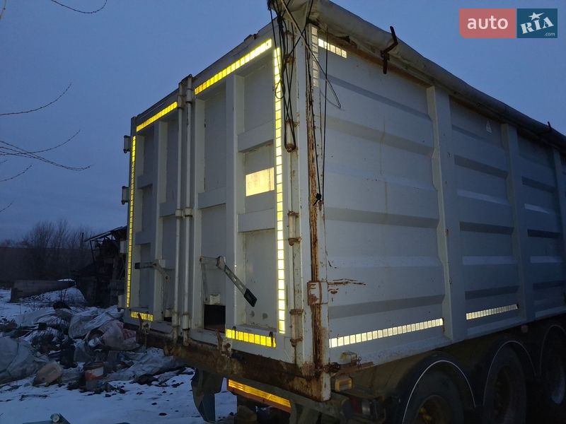 Самосвал полуприцеп Bodex KIS 3W-A 2008 в Днепре