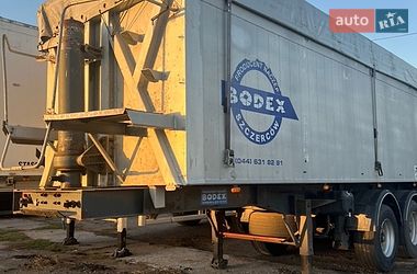 Самоскид напівпричіп Bodex KIS 3W-A 2007 в Дніпрі