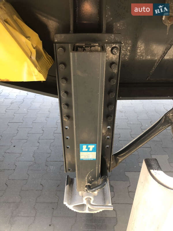 Самосвал полуприцеп Bodex KIS 3W-S 2012 в Одессе