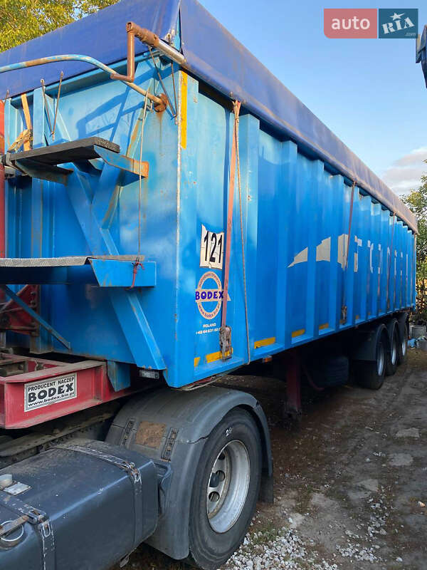 Самосвал полуприцеп Bodex KIS 3W-S 2011 в Запорожье