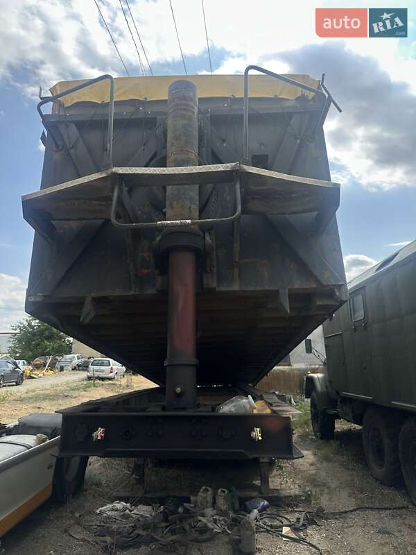 Самосвал полуприцеп Bodex KIS 3W-S 2006 в Днепре