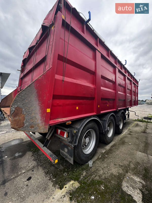 Самосвал полуприцеп Bodex KIS 3W-S 2007 в Луцке