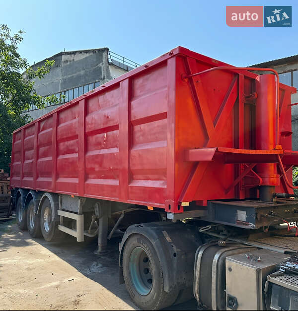 Самоскид напівпричіп Bodex KIS 3W-S 2007 в Дніпрі