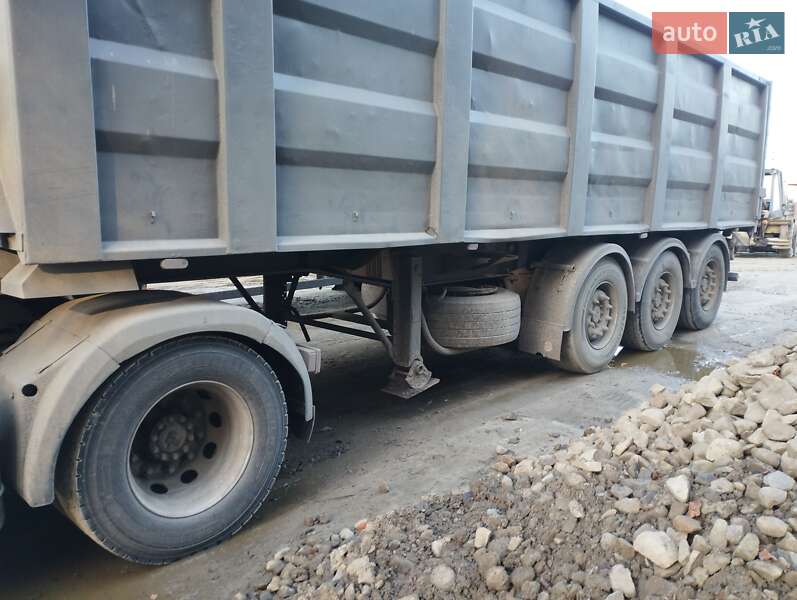 Самосвал полуприцеп Bodex KIS 3W 2008 в Ивано-Франковске
