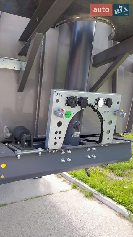 Самосвал полуприцеп Bodex KIS 3W 2023 в Лубнах