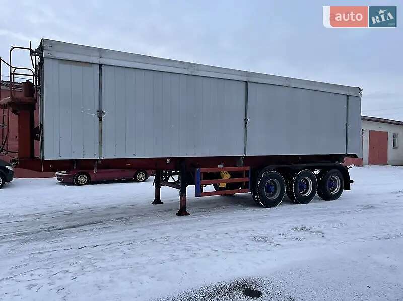 Самосвал полуприцеп Bodex KIS 2005 в Виннице