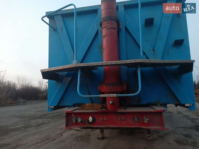 Самосвал полуприцеп Bodex KIS 2013 в Тернополе