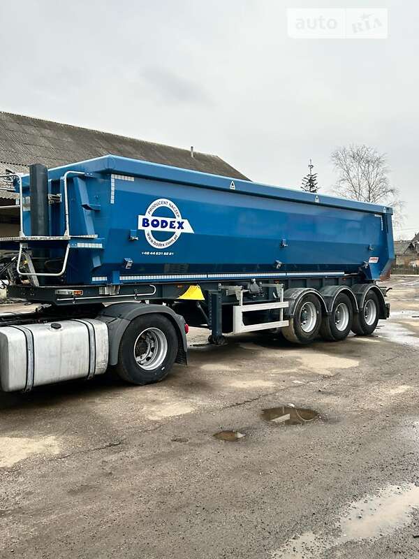Самосвал полуприцеп Bodex KIS 2008 в Ивано-Франковске