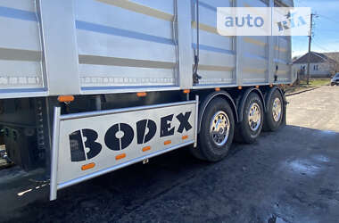Самосвал полуприцеп Bodex KIS 2004 в Ямполе