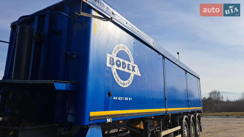 Самосвал полуприцеп Bodex KIS 2012 в Тячеве