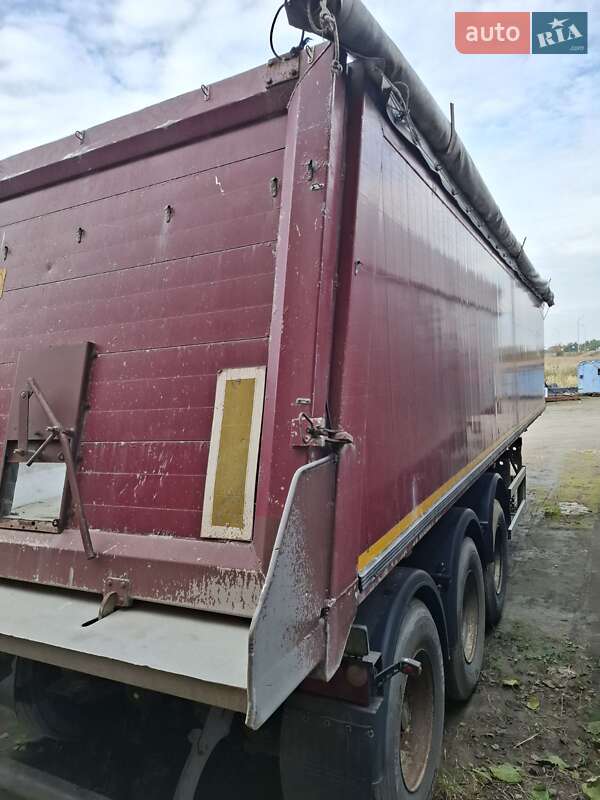 Самосвал полуприцеп Bodex KIS 2006 в Ровно фото 4 Самосвал полуприцеп Bodex KIS 2006 в Ровно